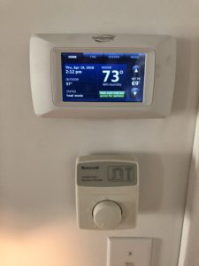 CTK04 Comfortnet Communicating Thermostat